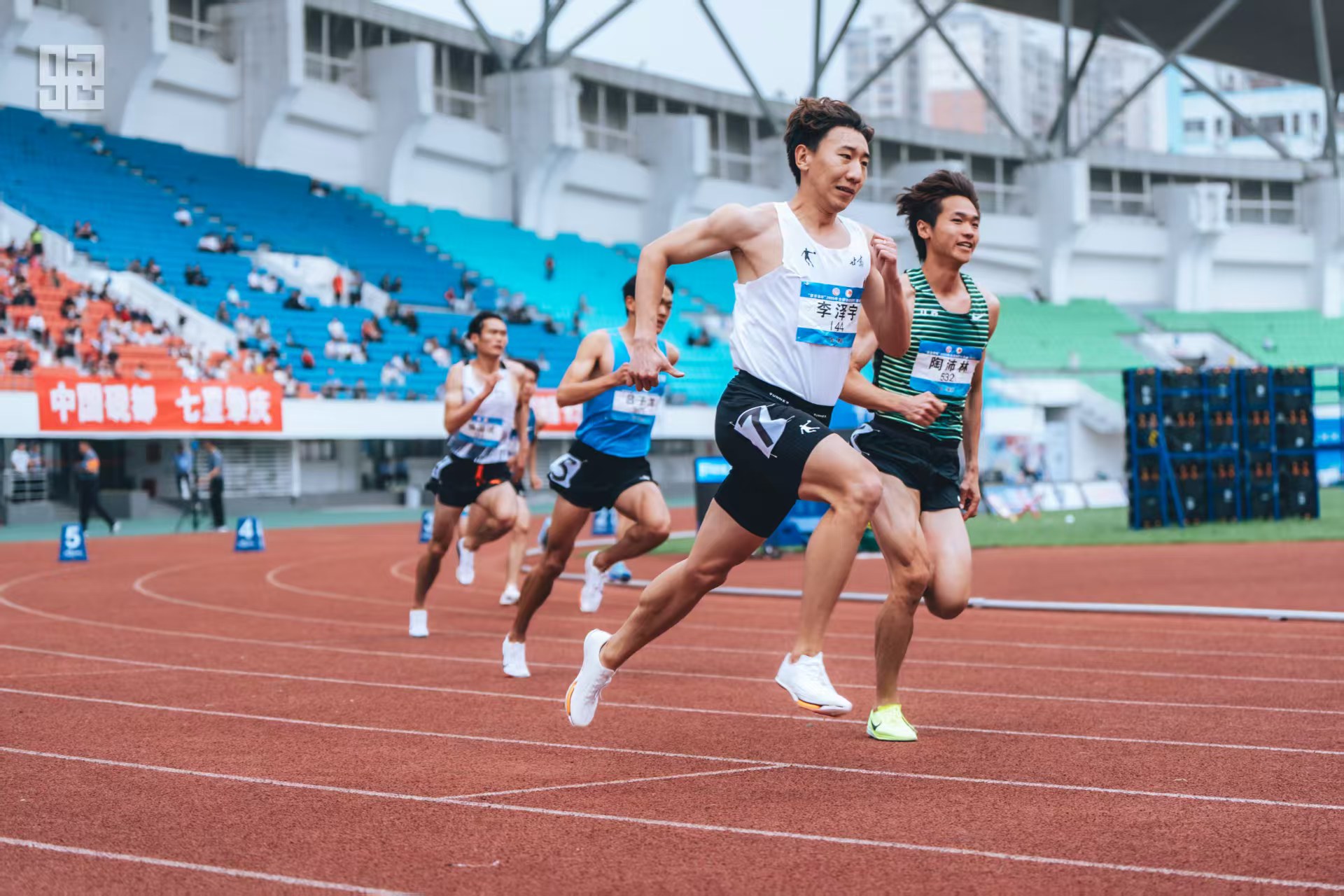 包含米兰体育:运动康复，帮助运动员重返赛场的词条