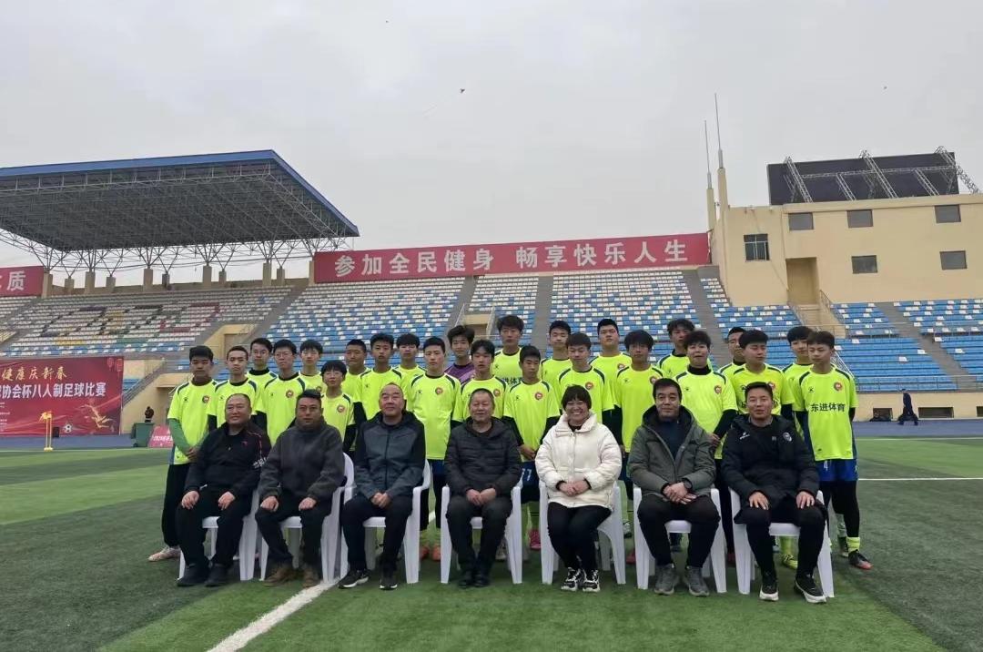 成县业余体校足球队正式成立
